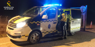 La Guardia Civil de Cuenca investiga a dos conductores que circulaban bajo la influencia de bebidas alcohólicas y pretendieron engañar a los agentes