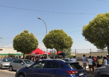Seguimiento total de la primera jornada de huelga parcial en la planta de Optimal Care en Yunquera de Henares Seguimiento total de la primera jornada de huelga parcial en la planta de Optimal Care en Yunquera de Henares
