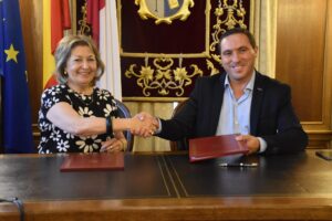 4c298644 2a35 4a73 b59f 0244d1425604