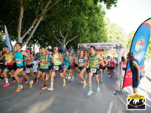 Andrés Felipe Sarta y Mª Ángeles Magán se coronan en la calurosa XL Carrera Popular Villa de Iniesta