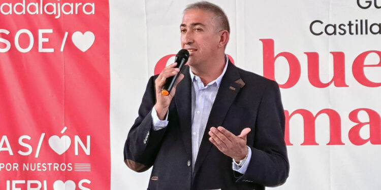 Antonio Barona alcalde de Almoguera