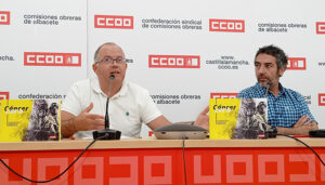 CCOO denuncia que los bomberos que luchan contra los incendios forestales en CLM regresan a sus casas con sustancias cancerígenas en la ropa de trabajo
