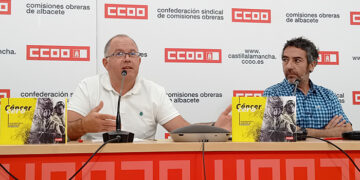 CCOO denuncia que los bomberos que luchan contra los incendios forestales en CLM regresan a sus casas con sustancias cancerígenas en la ropa de trabajo