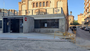 Comienza el aglomerado de la calle Cervantes que esta misma semana quedará abierta al tráfico