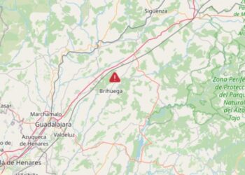 Cortada la CM-2005 entre el kilómetro 10 y el 25 en Brihuega por un desprendimiento de tierra