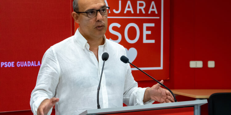 Pablo Bellido subraya la “buena dirección, el dinamismo empresarial y el crecimiento sostenido” que vive la economía en la provincia de Guadalajara 1 DSC 0010 1