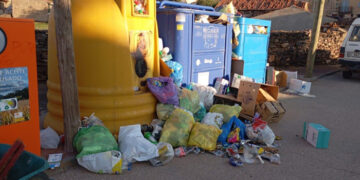 El Grupo Popular pide a Vega “mayor atención” para solucionar el “bochornoso problema” en la recogida de basura durante el verano