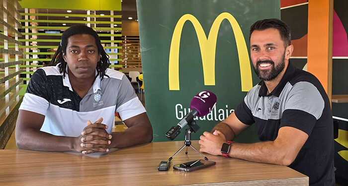 El derbi marca el regreso del BM Guadalajara al Santamaría