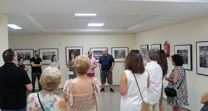 La FAP retoma su programa de exposiciones itinerantes por la provincia con una exposición de Tofiño 1 La FAP retoma su programa de exposiciones itinerantes por la provincia con una exposición de Tofiño