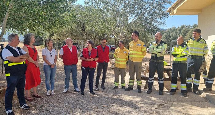 La Junta destina casi tres millones de euros al servicio de acompañantes para el transporte escolar durante el curso 2024-2025