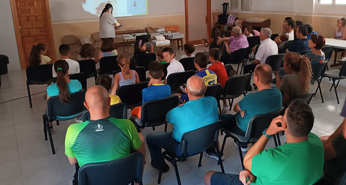 La Melgosa celebra su Semana Cultural, que ha iniciado con la charla de Javier Merchante ‘Las aves de nuestra comarca’