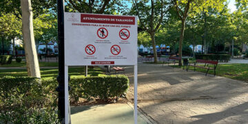 La entrada a perros en la zona de paseo de los parques de Tarancón está permitida