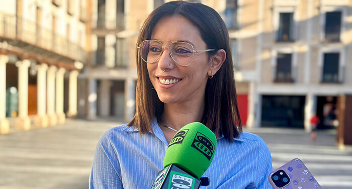 Lucía de Luz, portavoz socialista en el Ayuntamiento