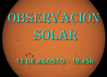 Observación solar en la Plaza de Mangana en Cuenca