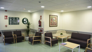 Un total de seis empresas han presentado ofertas para ejecutar las obras de reforma la segunda, tercera y cuarta planta de la residencia ‘Las Hoces’