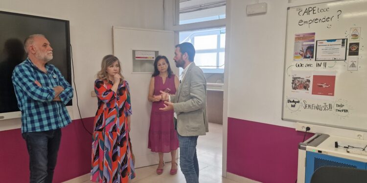 Guadalajara tendrá cinco nuevas Aulas de Emprendimiento y dos más de Tecnología Aplicada para alumnado de FP el próximo curso escolar 1 aulas emprendimiento jose luis sampedro p