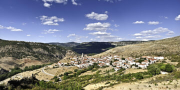 La Diputación de Cuenca invierte 100.000 euros en el mantenimiento de 30 puntos de información turística de la provincia