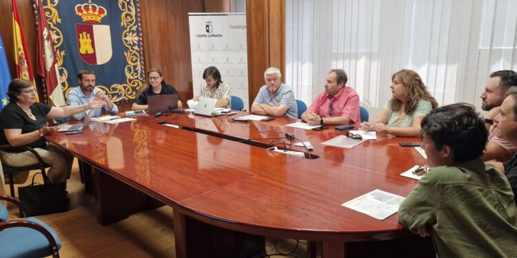 La Junta avanza en la ampliación y refuerzo del sistema de abastecimiento de agua de Campiña Baja 1 p1i471l3i9avi3l1vb9189e7974