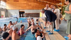 La Junta desarrolla el programa de Termalismo Terapéutico que beneficia a 250 personas con Parkinson, sus familias y profesionales 