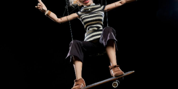 El espectáculo “Periplo Varieté” cierra el Festival de Títeres de Azuqueca 2024 1 titeres periplo