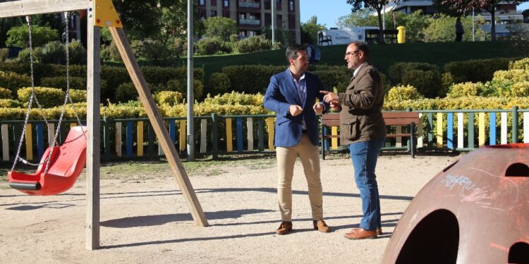 En marcha las dos nuevas áreas de juegos infantiles propuestas por los vecinos de Guadalajara en los Presupuestos Participativos 1 En marcha las dos nuevas áreas de juegos infantiles propuestas por los vecinos de Guadalajara en los Presupuestos Participativos