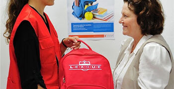 Cruz Roja Cuenca se coordina con los centros educativos para dar una mejor respuesta en el reparto de material escolar y libros de texto