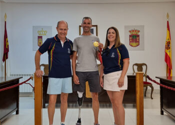 Dani Molina dará la salida de la Carrera Lago de Pareja este domingo