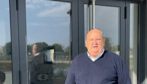 El Ayuntamiento de El Casar da un paso firme hacia la apertura de la piscina cubierta tras aprobar las tarifas en el Pleno