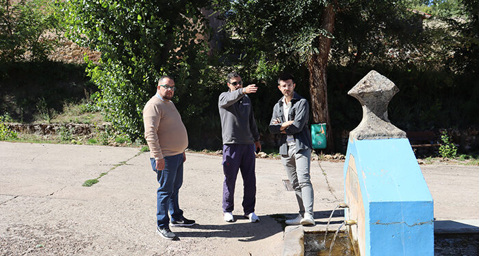 El PP denuncia la “dejadez y la desidia” del alcalde de Alcolea del Pinar que no atiende los problemas de los vecinos 1 El PP denuncia la “dejadez y la desidia” del alcalde de Alcolea del Pinar que no atiende los problemas de los vecinos