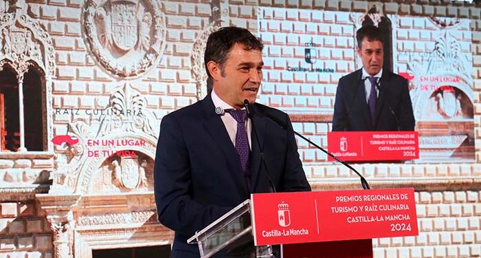 El alcalde de Cogolludo pide ayuda a las instituciones para mantener patrimonio de la villa ducal