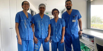 El servicio de Angiología, Cirugía Vascular y Endovascular del Hospital de Guadalajara forma a cirujanos indonesios en técnicas endovasculares y cirugía abierta
