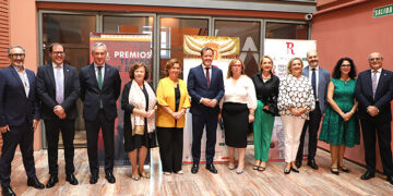 Eurocaja Rural entrega el ‘Premio Especial Nacional’ en los XXXII Premios Teatro de Rojas