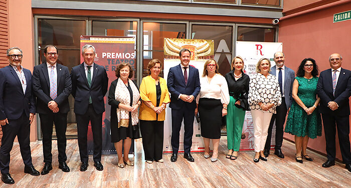 Eurocaja Rural entrega el 'Premio Especial Nacional' en los XXXII Premios Teatro de Rojas 1 Eurocaja Rural entrega el 'Premio Especial Nacional' en los XXXII Premios Teatro de Rojas