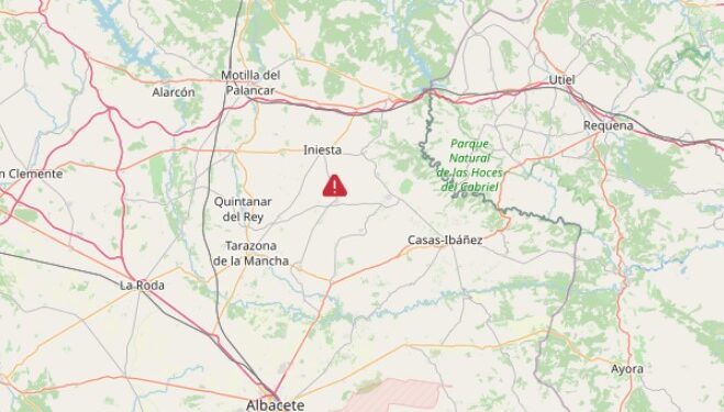 Evacuados todos los trabajadores de una fábrica de pistachos de Ledaña tras salir ardiendo cinco secaderos 1 Evacuados todos los trabajadores de una fábrica de pistachos de Ledaña tras salir ardiendo