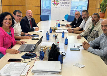 Firmado el convenio provincial de transporte de mercancías por carretera de Cuenca hasta final de 2025 con una subida salarial del 5,5%