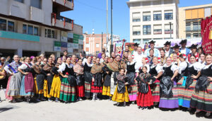 Gran éxito de la primera edición del Festival Nacional de Folclore en la Plaza de Santo Domingo
