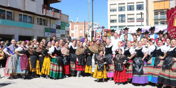 Gran éxito de la primera edición del Festival Nacional de Folclore en la Plaza de Santo Domingo