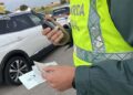 La Guardia Civil de Montalbo intercepta en la A-3 un cargamento de ropa y gafas hurtado en Alicante
