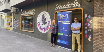 Invierte en Cuenca felicita a panadería La Borboletta por reinventar un negocio en el centro de la capital