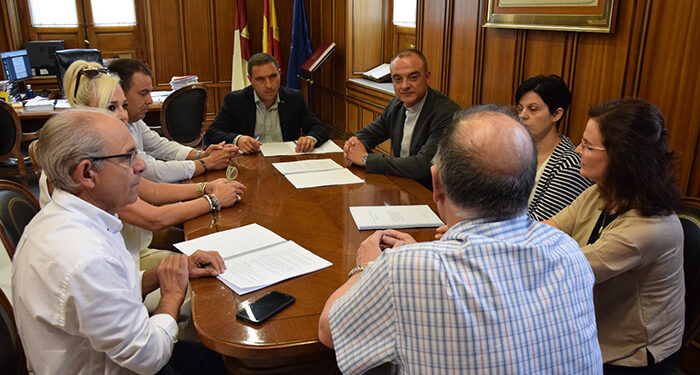 La Diputación de Cuenca colaborará con San Clemente en la celebración del XXV Aniversario de la Declaración de la Virgen de Rus como Alcaldesa Perpetua