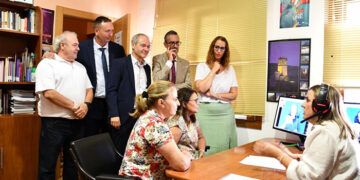 La Junta implanta la atención por lengua de signos en todos sus centros de la mujer a través de un proyecto piloto