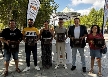 La Mancomunidad Vega del Henares comienza el reparto de 35.000 kits de reciclaje para la materia orgánica