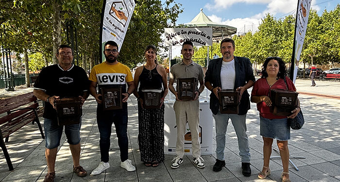 La Mancomunidad Vega del Henares comienza el reparto de 35.000 kits de reciclaje para la materia orgánica 1 La Mancomunidad Vega del Henares comienza el reparto de 35.000 kits de reciclaje para la materia orgánica