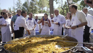 La Paella Solidaria reparte más de 6.000 raciones a beneficio de ACCEM