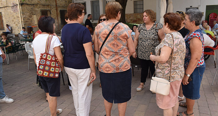 La diputada de Servicios Sociales destaca el papel de las asociaciones de mujeres de Cuenca para mantener vivos nuestros pueblos 1 La diputada de Servicios Sociales destaca el papel de las asociaciones de mujeres de Cuenca para mantener vivos nuestros pueblos
