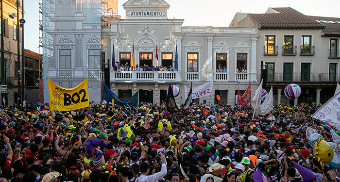 La peña el Bizcocho Borracho da el pistoletazo de salida a la Semana Grande de Guadalajara con un magnífico pregón 1 La peña el Bizcocho Borracho da el pistoletazo de salida a la Semana Grande de Guadalajara con un magnífico pregón