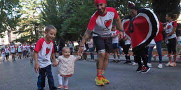 Más de medio millar de personas participan en la 13ª Carrera Solidaria por la Infancia