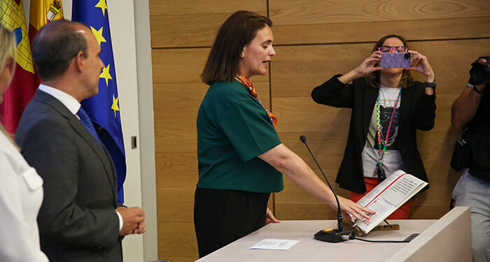 Milagros Tolón destaca “la capacidad de diálogo, la cercanía y la proximidad” de Susana Cabellos, nueva subdelegada del Gobierno de España en Guadalajara