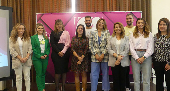 Numerosa participación en la jornada de AMEP sobre ‘Liderazgo saludable para mujeres’ 1 Numerosa participación en la jornada de AMEP sobre ‘Liderazgo saludable para mujeres’