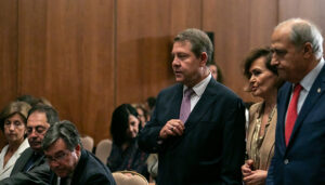 Page advierte de la existencia de un “populismo parlamentario” que “mina por dentro las sociedades democráticas civilizadas”